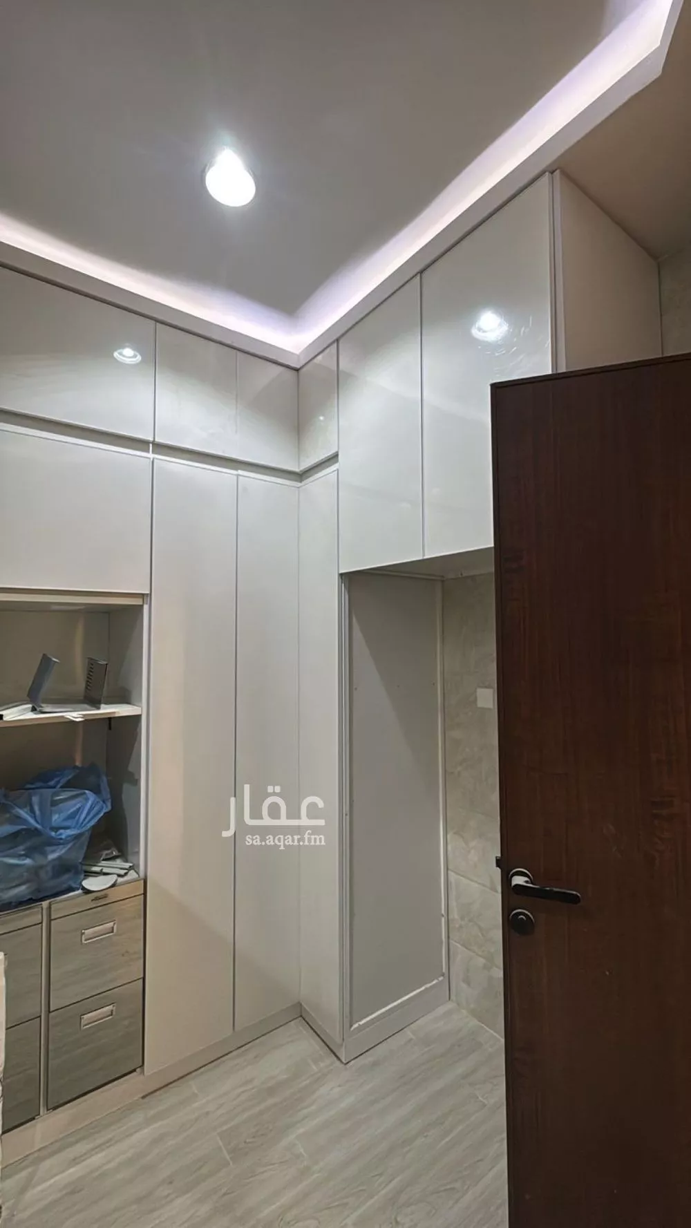 5 bedroom apartment in Al Aridh 6