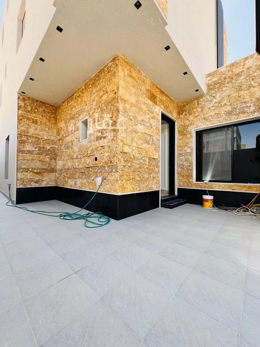 6 bedroom villa in Al Mansurah 3