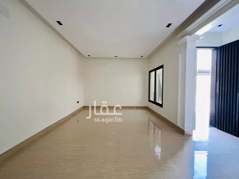 6 bedroom villa in Al Mansurah 4