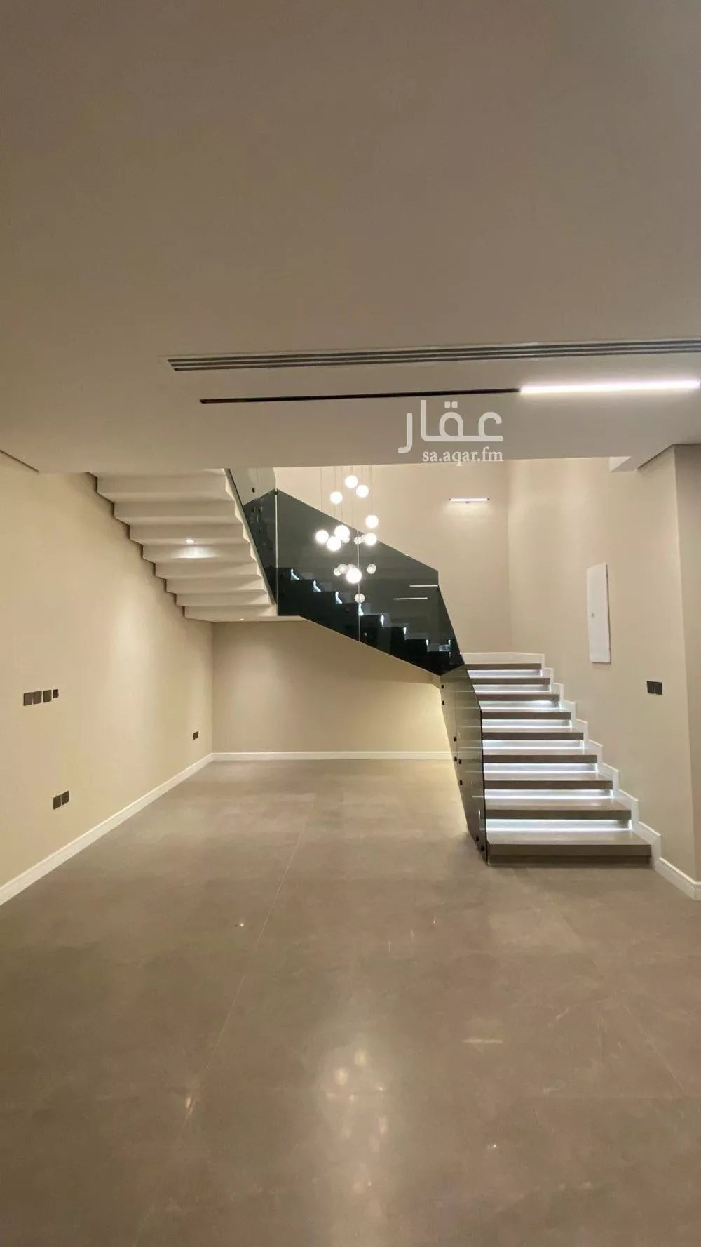 فيلا 6 غرف في المهدية 8