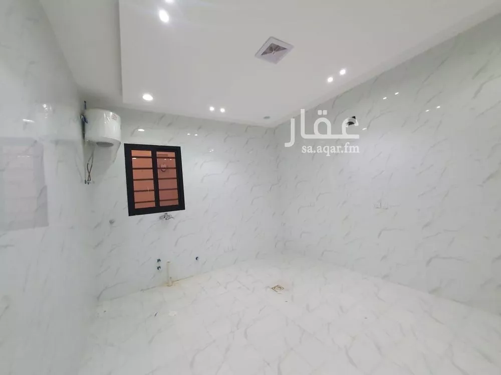 5 bedroom villa in Uhud, Riyadh 10