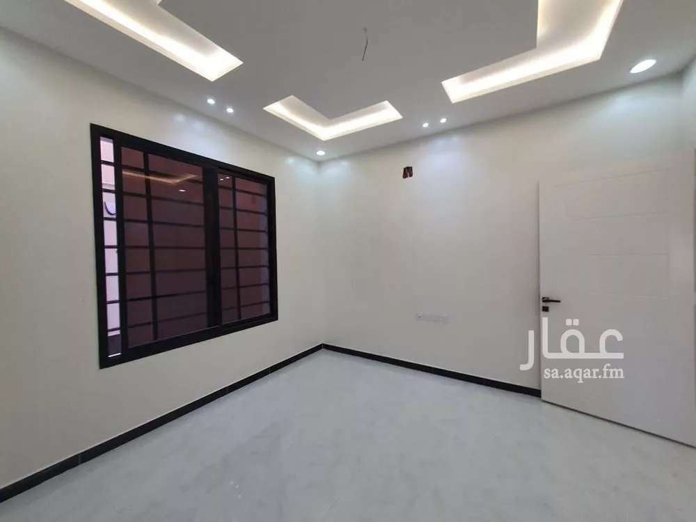 5 bedroom villa in Uhud, Riyadh 6