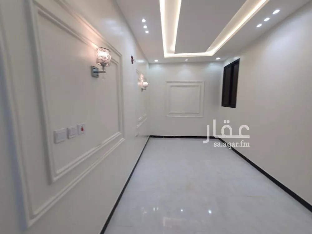 5 bedroom villa in Uhud, Riyadh 13