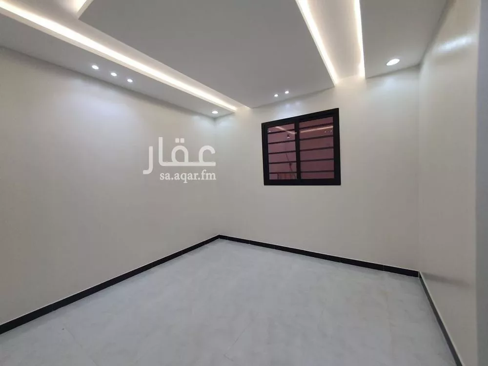 5 bedroom villa in Uhud, Riyadh 14