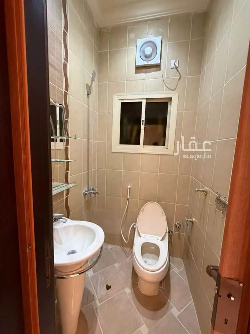 4 bedroom apartment in Al Basateen, Jeddah 17