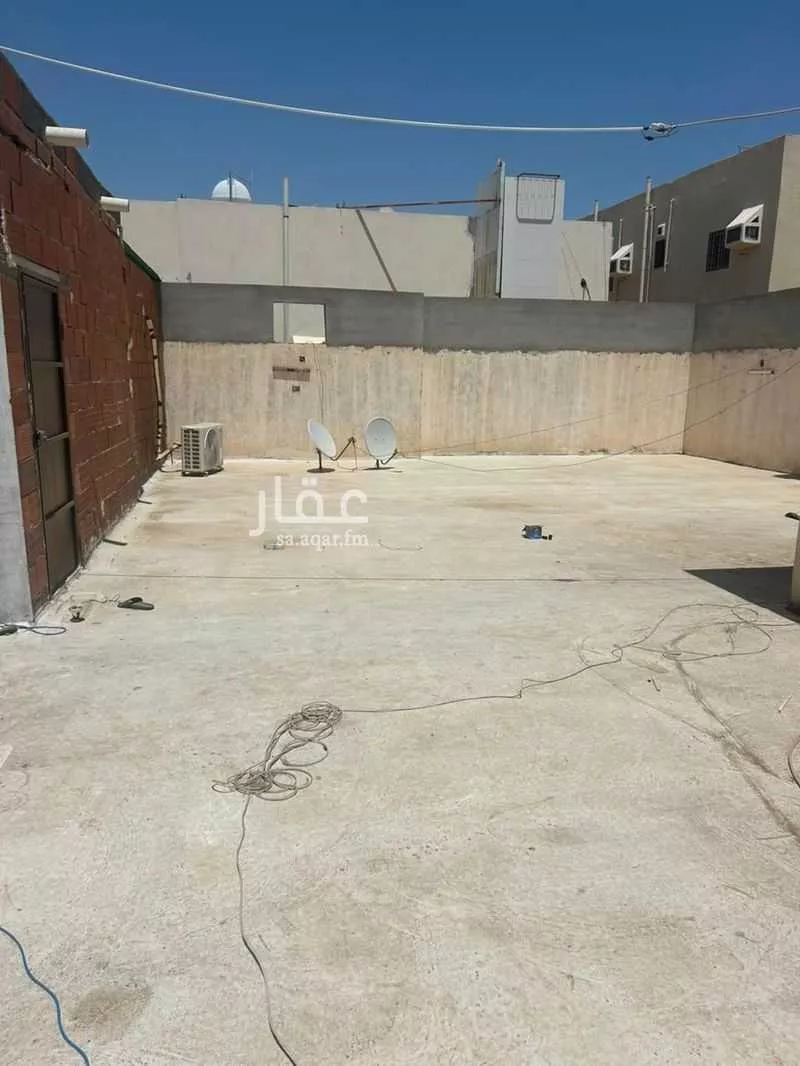 8 bedroom building in Al Aziziyah, Madinah 9