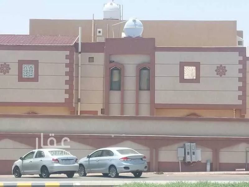 8 bedroom building in Al Aziziyah, Madinah