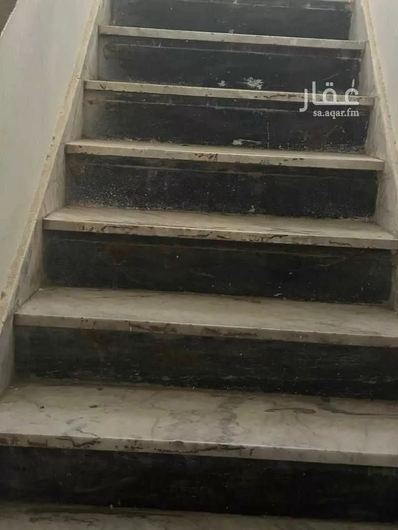 8 bedroom building in Al Aziziyah, Madinah 3