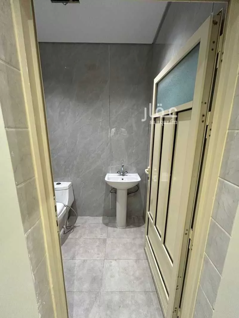 4 bedroom apartment in Downtown, Al Ahsa 5