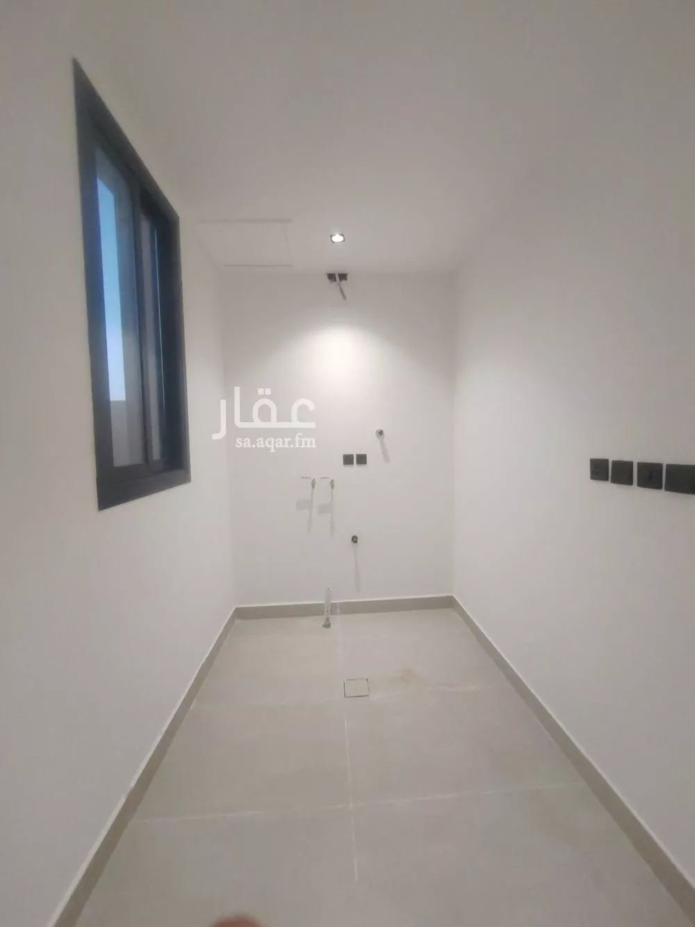 فيلا 6 غرف في طويق 12