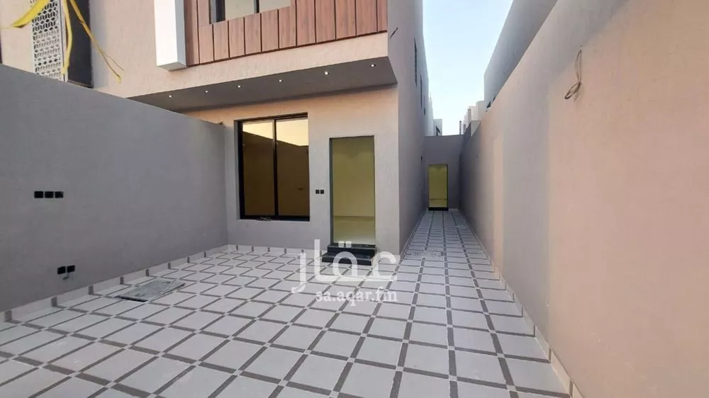 4 bedroom villa in Okaz 3
