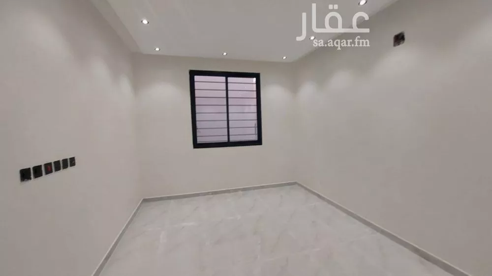 4 bedroom villa in Okaz 4