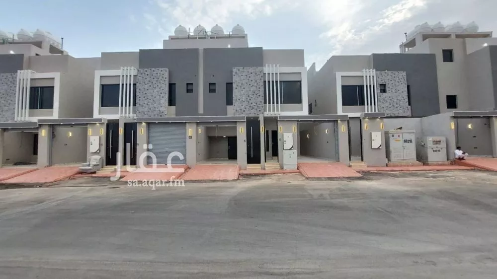 4 bedroom villa in Badr 2