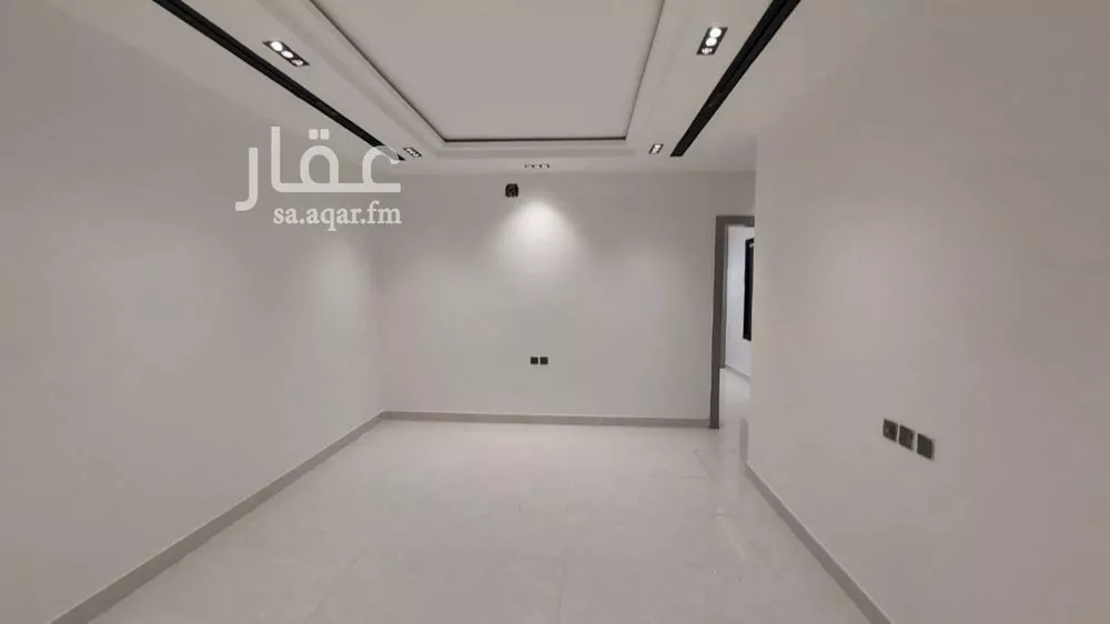 4 bedroom villa in Badr 6