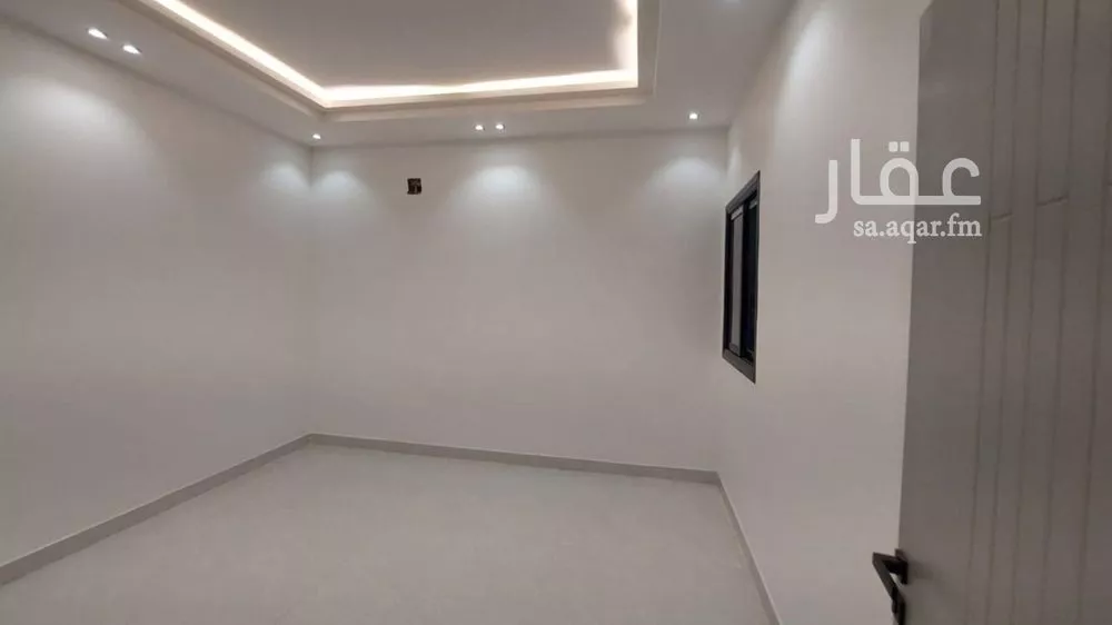 4 bedroom villa in Badr 7