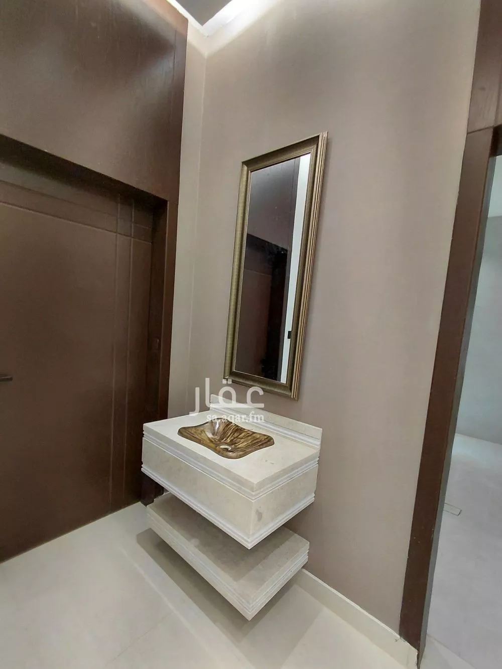 5 bedroom apartment in Al Janadriyah 13