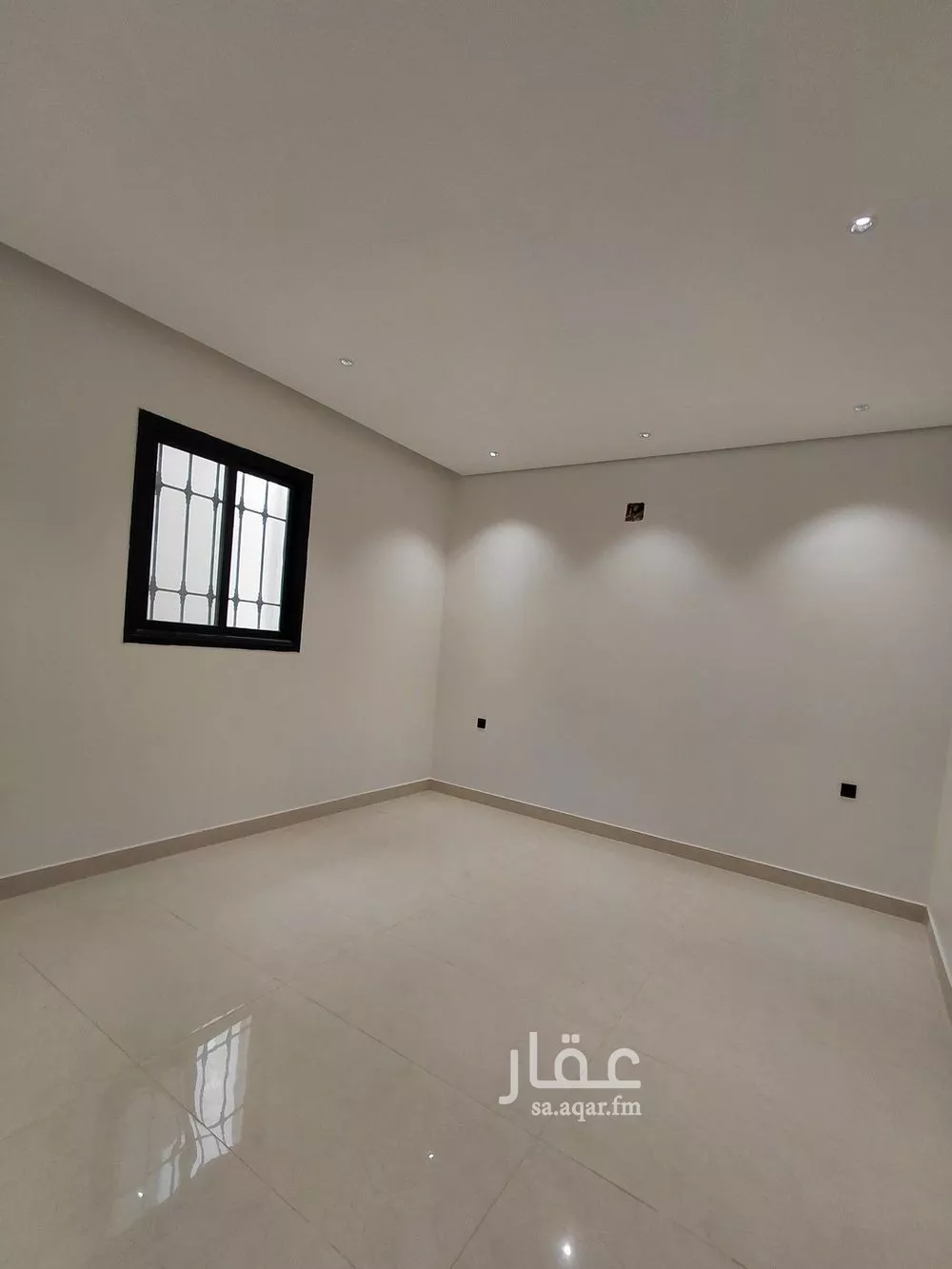 5 bedroom apartment in Al Janadriyah 16