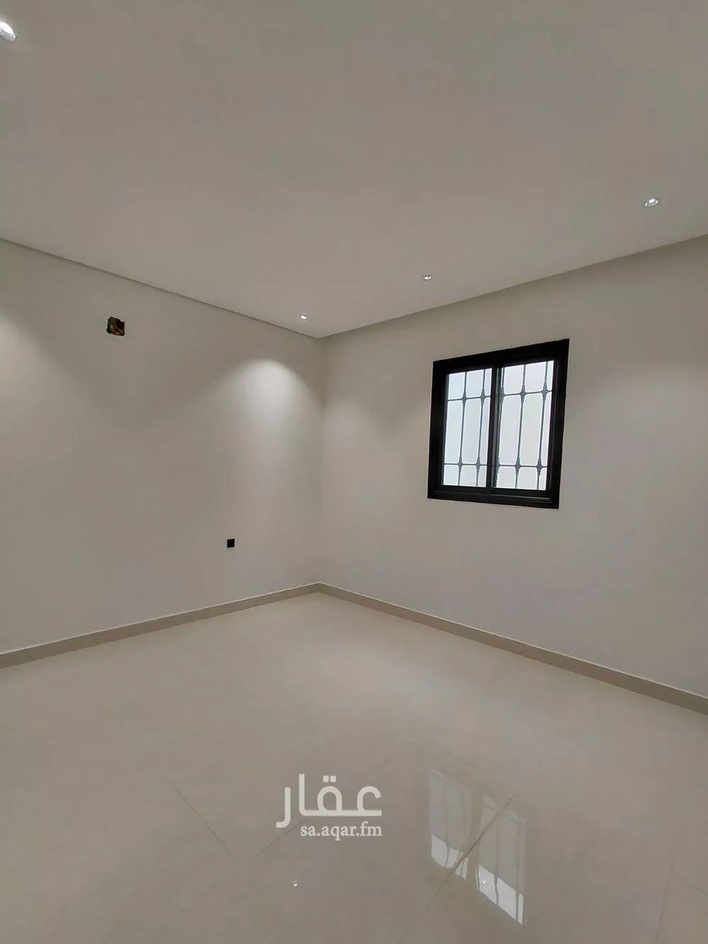 5 bedroom apartment in Al Janadriyah 18