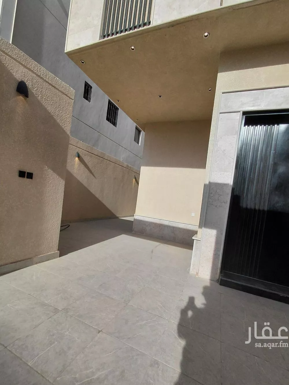 5 bedroom apartment in Al Janadriyah 3