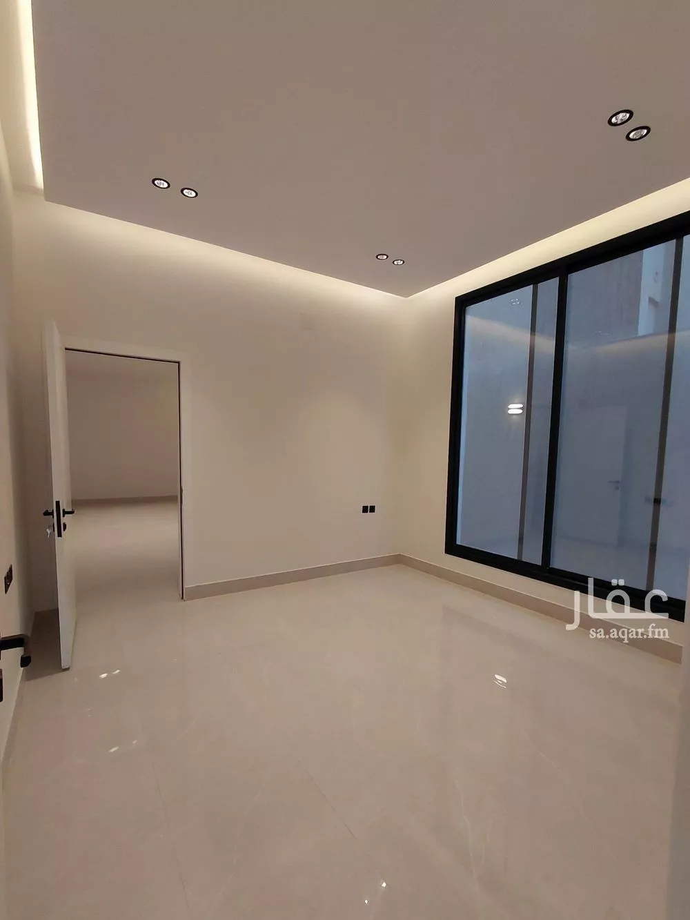 5 bedroom apartment in Al Janadriyah 17