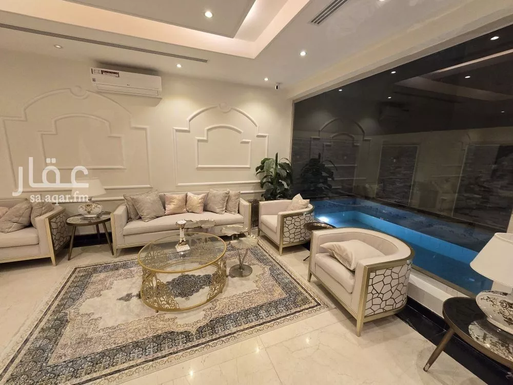 8 bedroom villa in Al Yasmin 2
