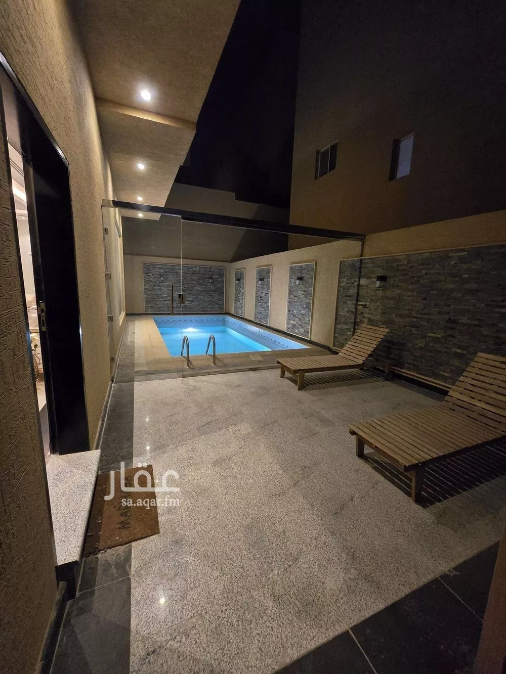 8 bedroom villa in Al Yasmin 4