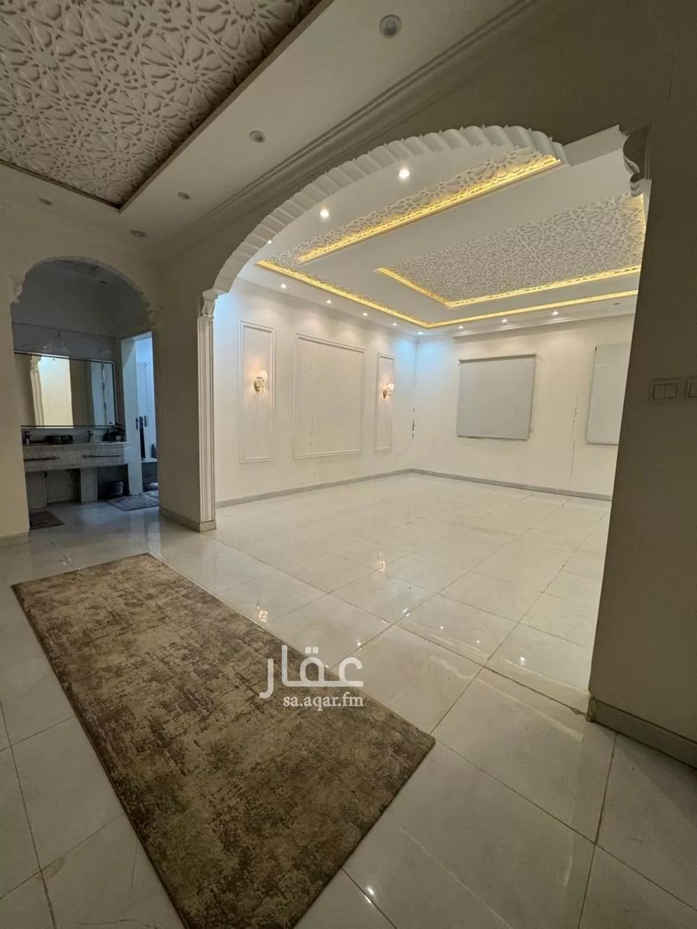 5 bedroom villa in Al Rimal 4