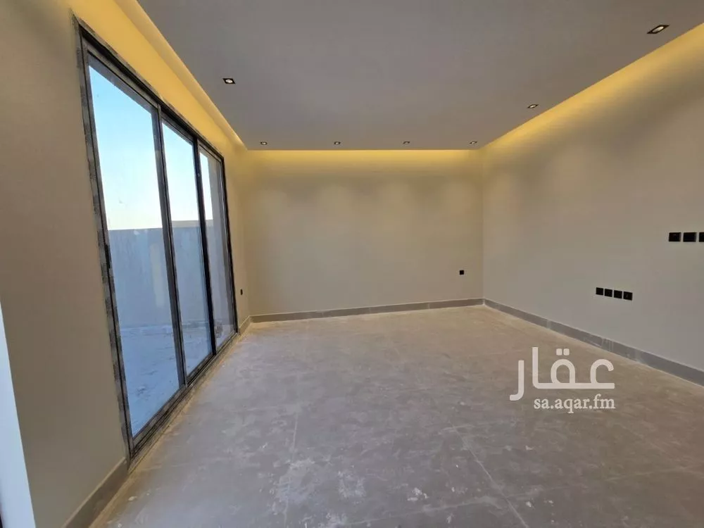 4 bedroom villa in Al Khaleej 3