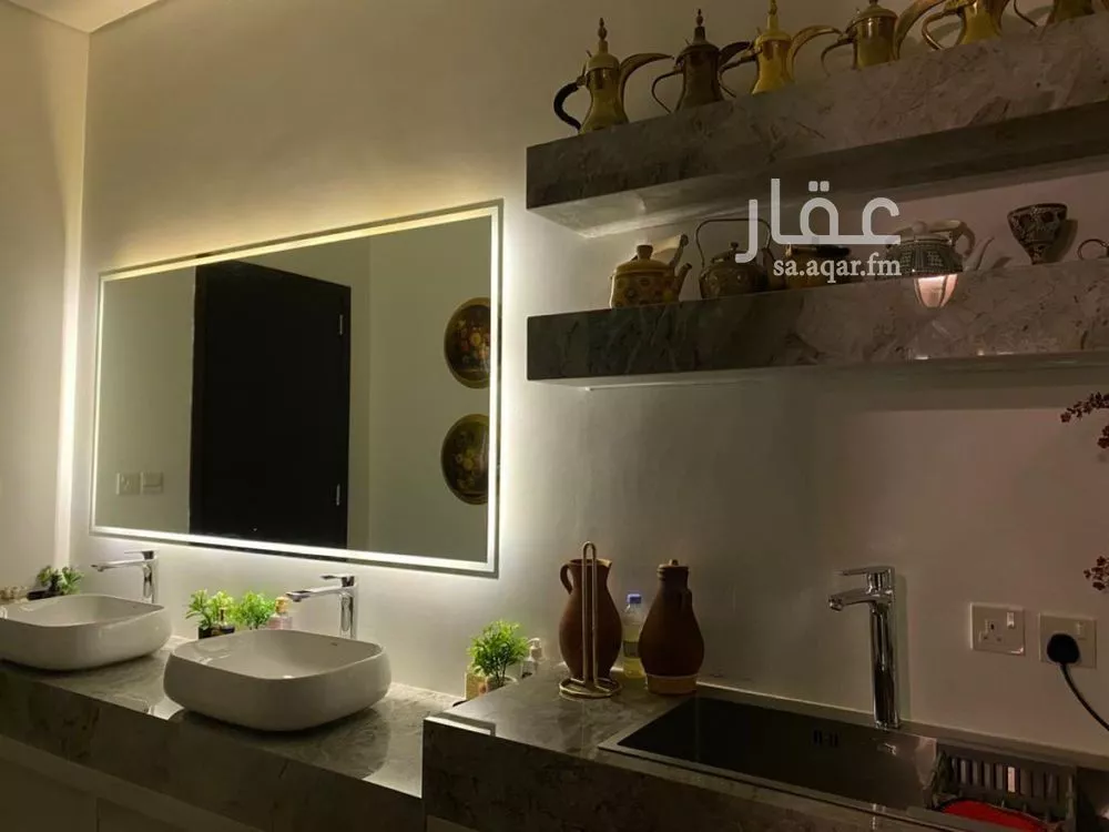 فيلا 5 غرف في النرجس 12