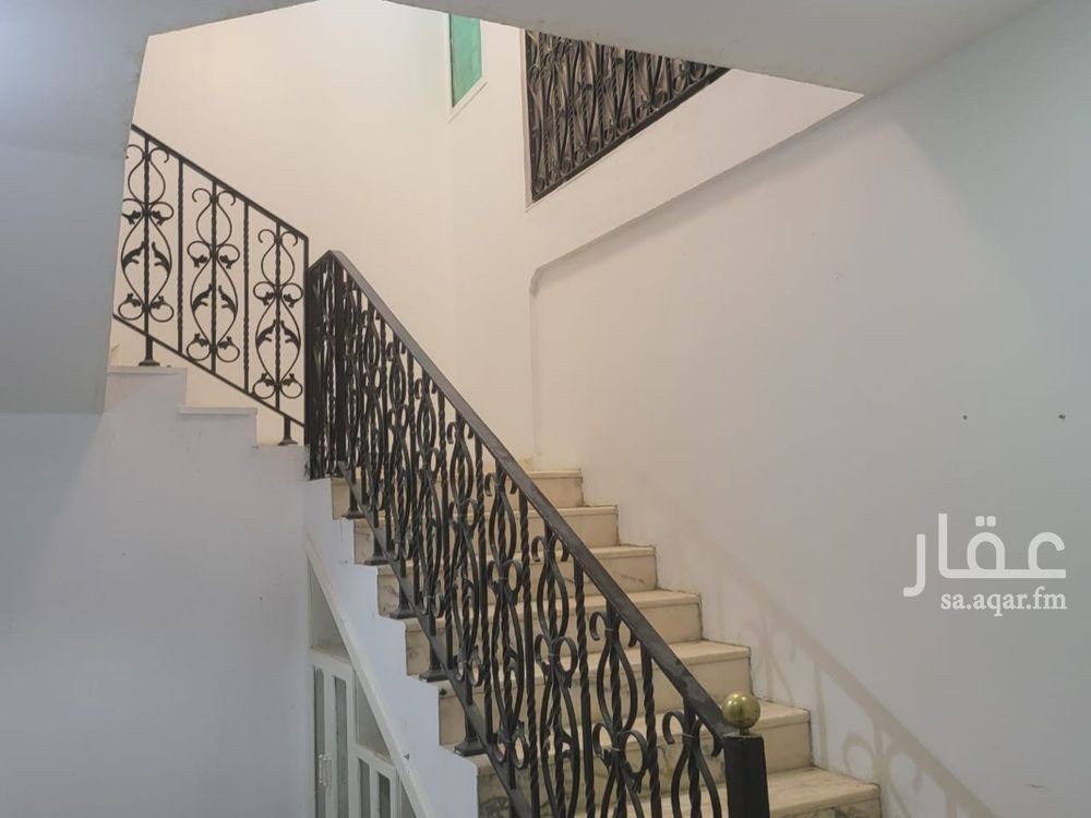 فيلا 4 غرف في العقيق، الرياض 5