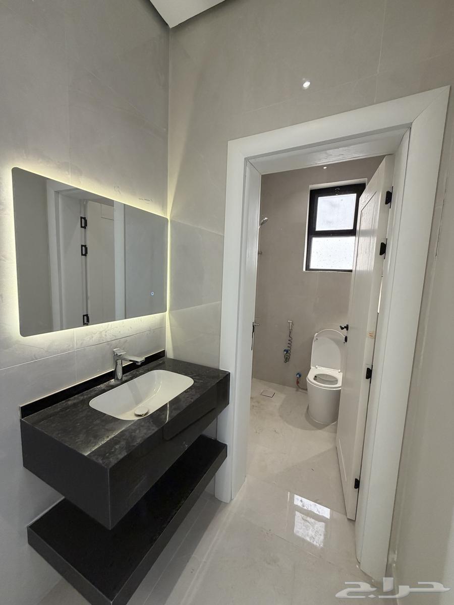 3 bedroom apartment in Al Aziziyah, Eastern Province 9