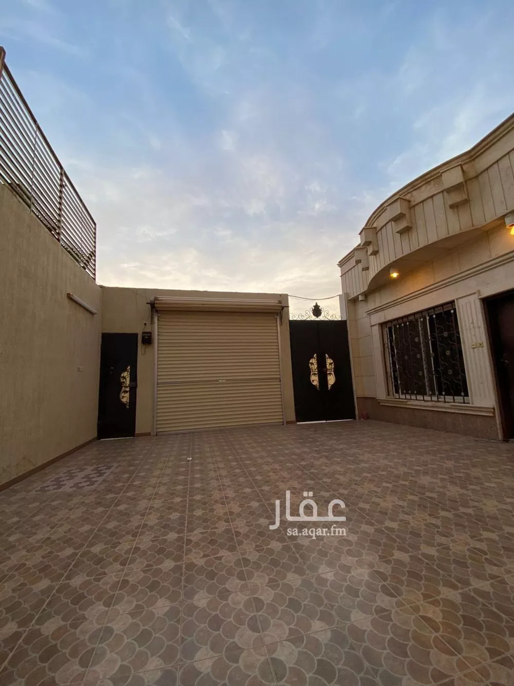 6 bedroom villa in Ishbiliyah 9