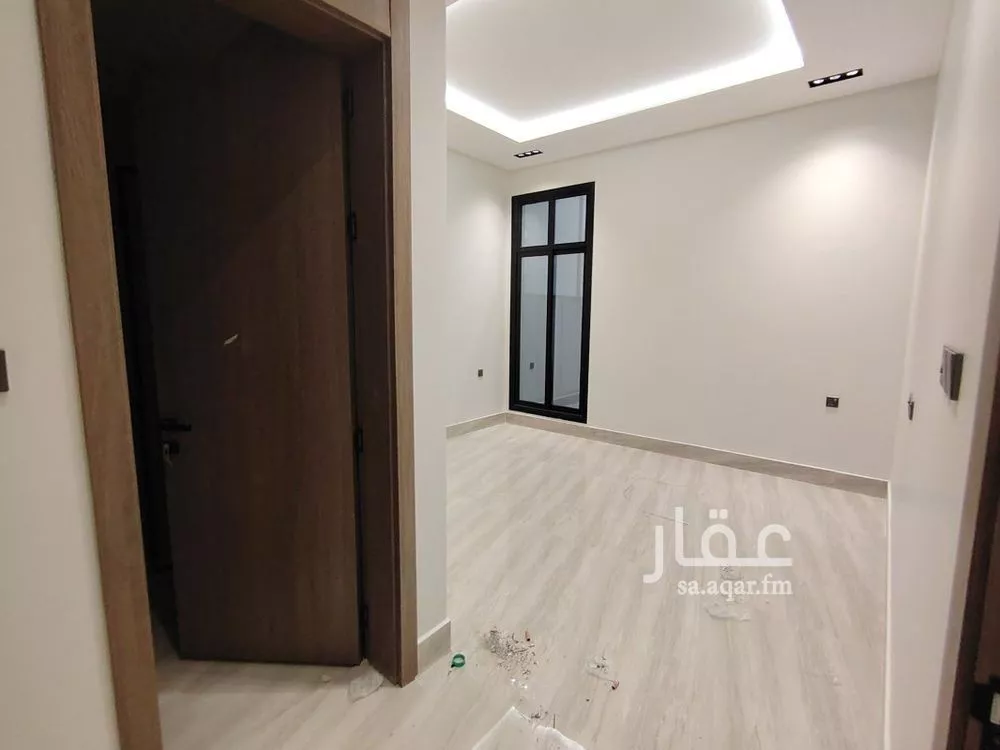 5 bedroom villa in Al Rimal 11