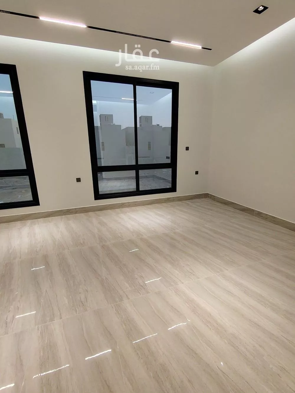 5 bedroom villa in Al Rimal 14
