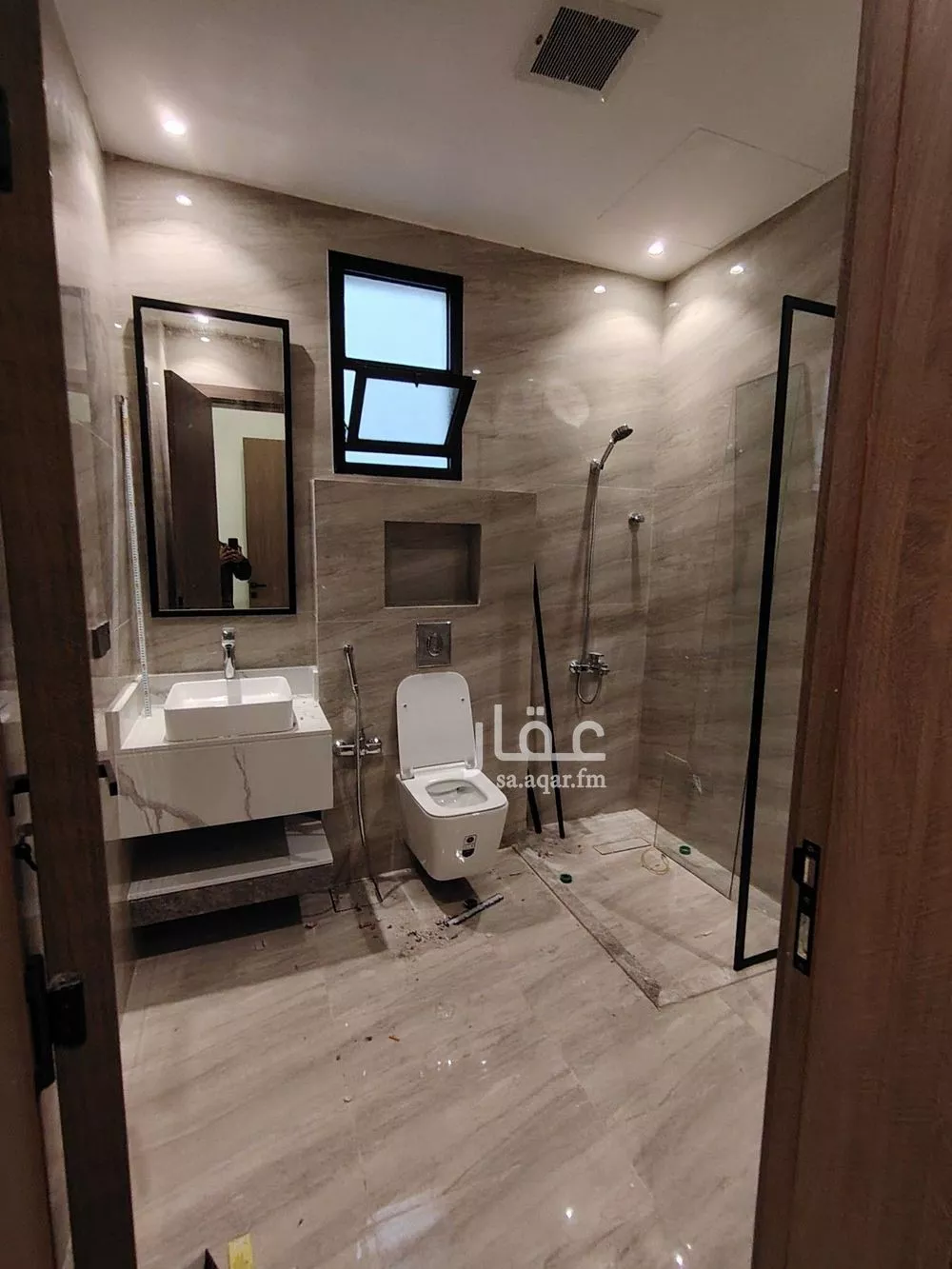 5 bedroom villa in Al Rimal 10