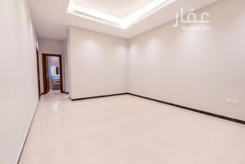 فيلا 7 غرف في النرجس 13