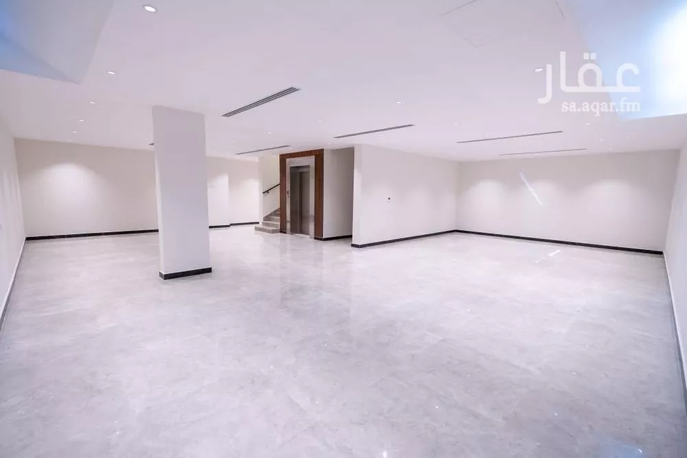 فيلا 7 غرف في النرجس 15