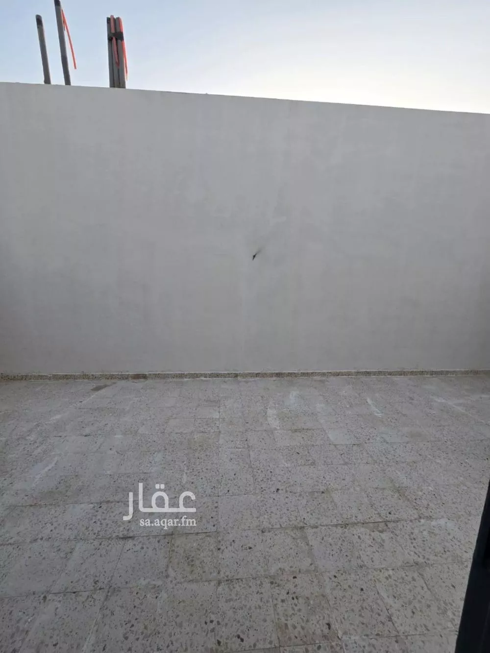 فيلا 5 غرف في عكاظ 9