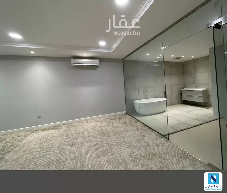 5 bedroom villa in Al Aridh 11