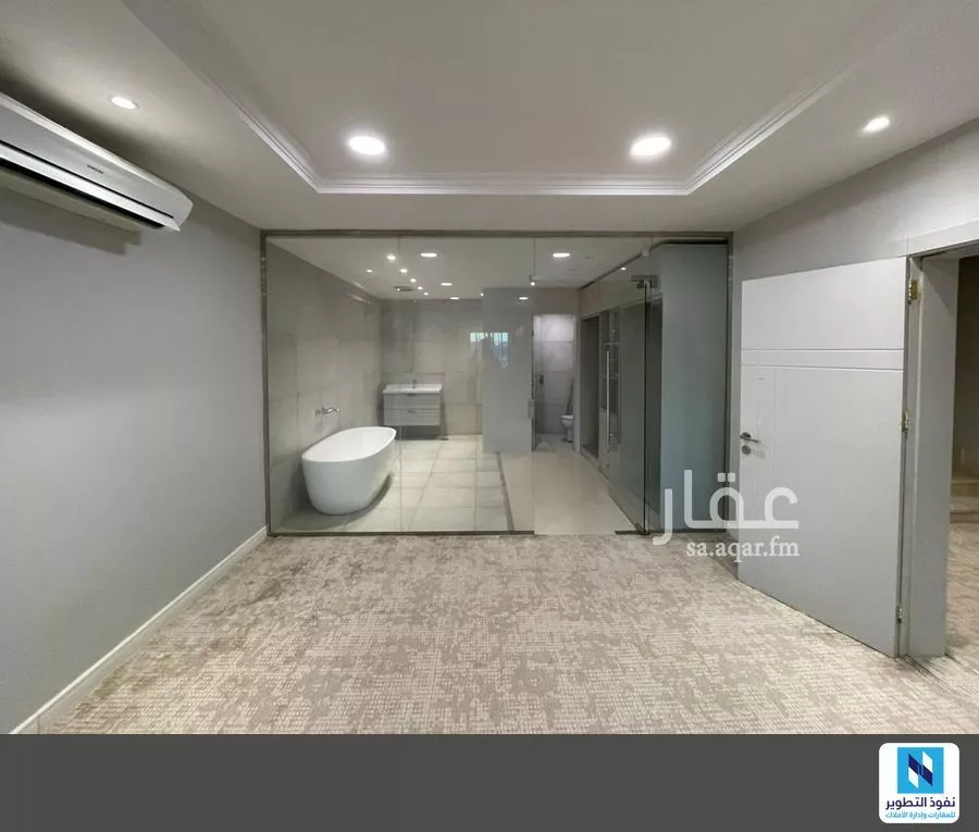 5 bedroom villa in Al Aridh 17