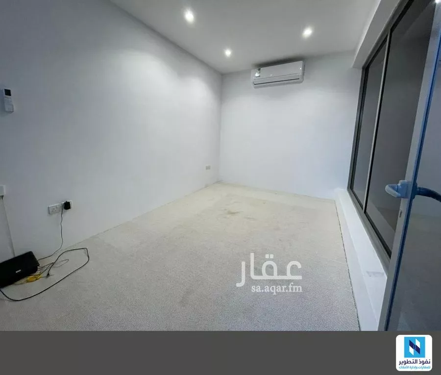 5 bedroom villa in Al Aridh 28