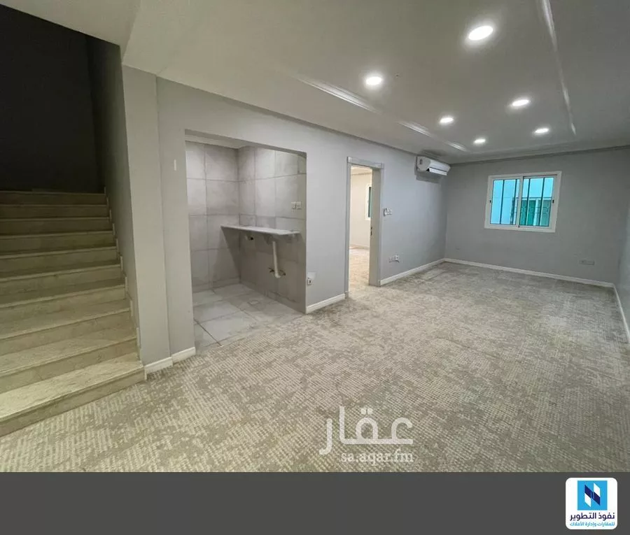 5 bedroom villa in Al Aridh 10