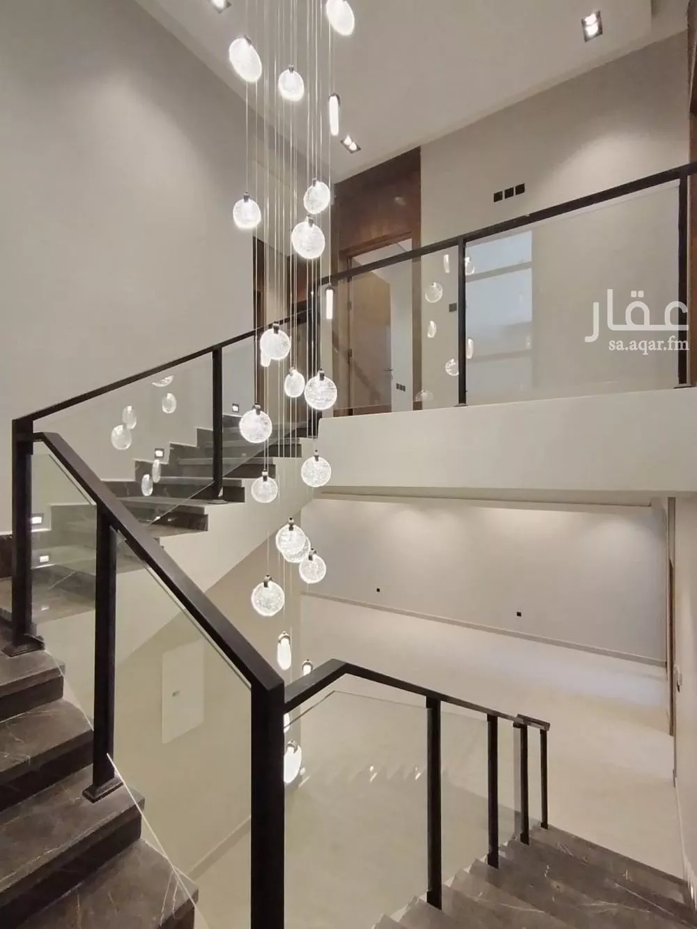 فيلا 5 غرف في الرمال 23