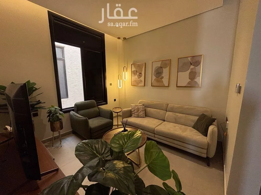 3 bedroom apartment in Al Mughrizat 5