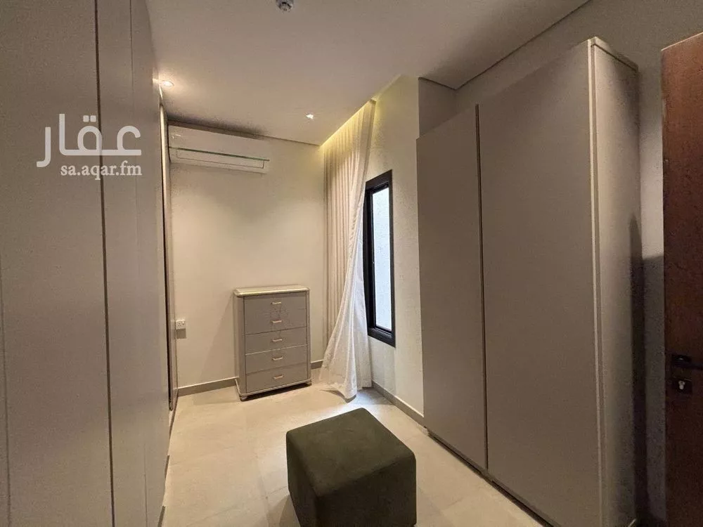 3 bedroom apartment in Al Mughrizat 9