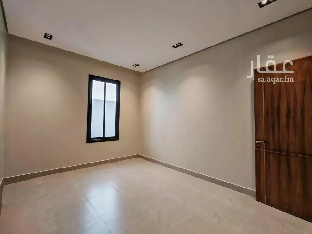 5 bedroom villa in Al Munsiyah 20