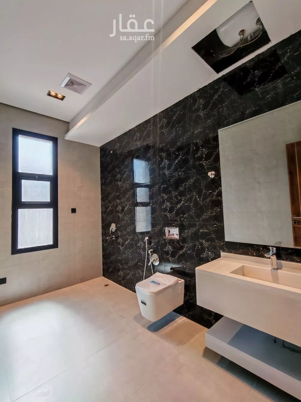 5 bedroom villa in Al Munsiyah 3