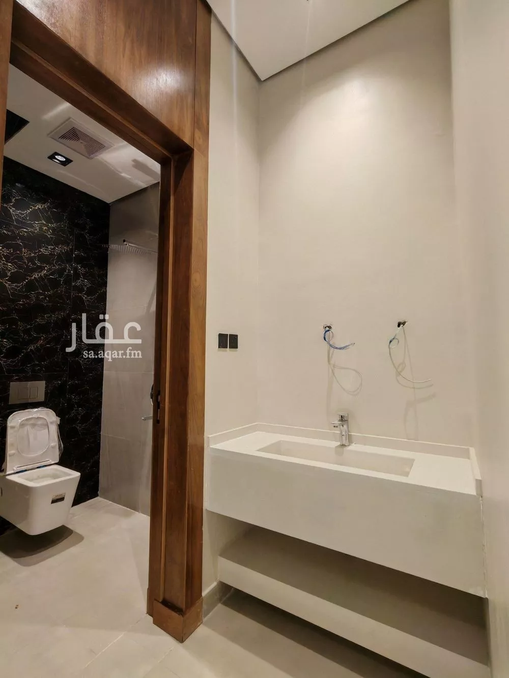5 bedroom villa in Al Munsiyah 5