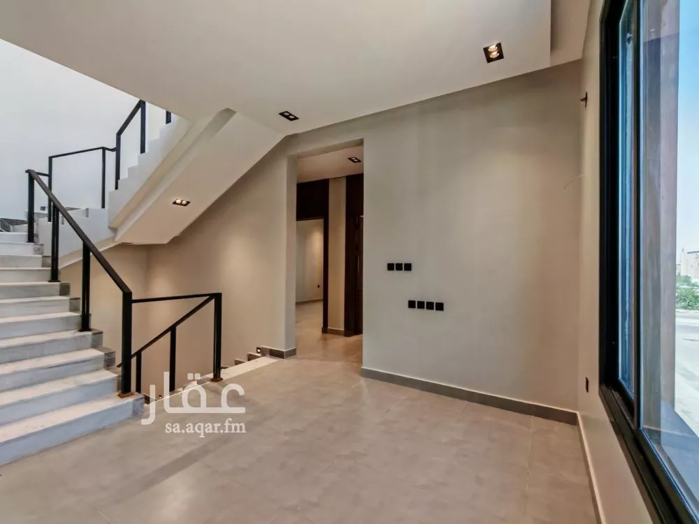 5 bedroom villa in Al Munsiyah 9