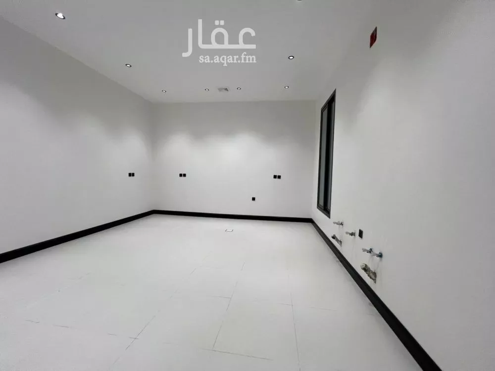 فيلا 7 غرف في ظهرة لبن 13